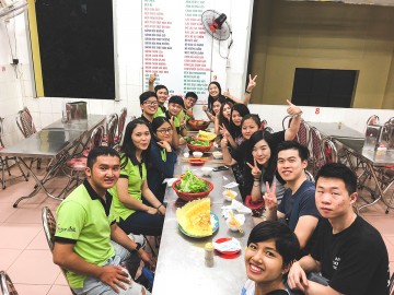 Banh xeo (Crispy Vietnamese crepe) Image 6