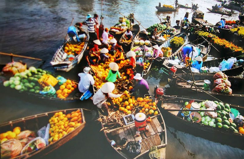 Cai Rang floating market - Can Tho