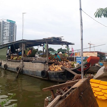 Floating Market Image 3