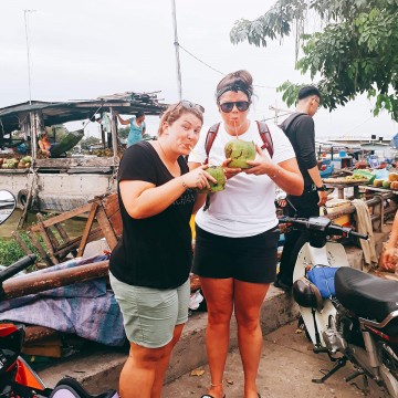 Floating Market Image 4