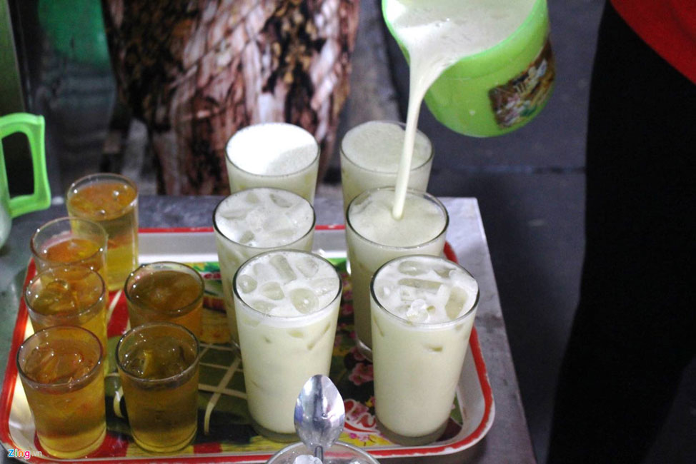 Durian sugarcane juice in Cu Chi