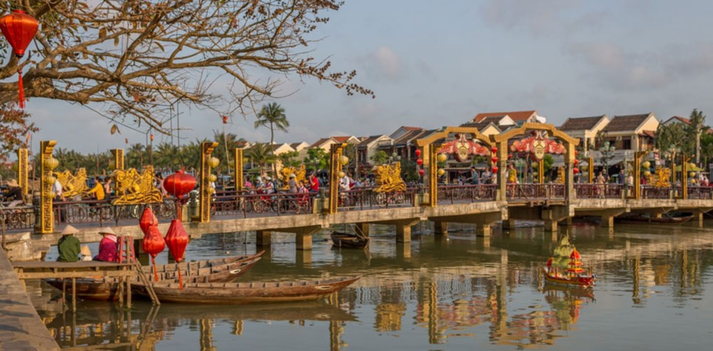 lanterns Hoi An ancient town