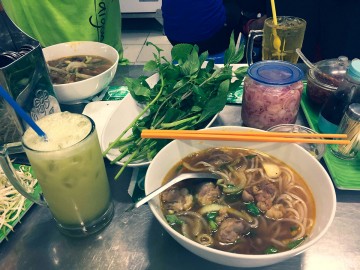 Bun bo (Hue beef noodle soup) Image 8