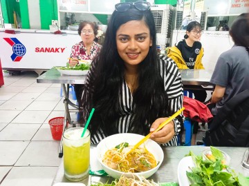 Bun bo (Hue beef noodle soup) Image 5