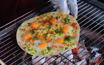 Vietnamese Pizza Image 1
