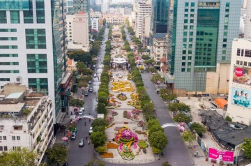 Nguyen Hue Walking Street: Unveiling Saigon's Icon In 2024