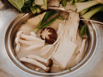 Mushroom hotpot Image 4