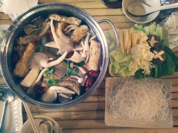 Mushroom hotpot Image 1