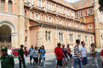 Notre Dame Cathedral Image 6