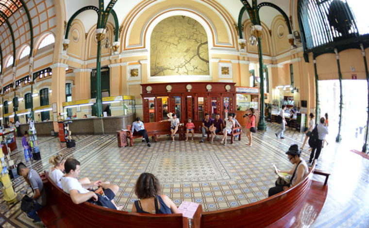 The Activity in saigon central post office