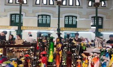 Lacquerware factory Image 4