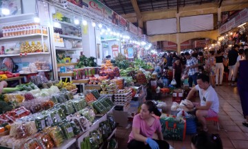 Saigon Center Mall Image 3