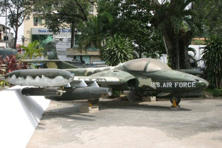 Saigon war remnants museum