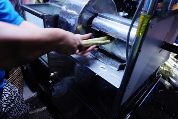 Sugar cane juice Image 2