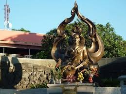 Thich Quang Duc Monument Image 7