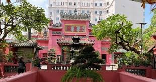 Ngọc Hoàng Pagoda: A Spiritual and Architectural Gem in Ho Chi Minh City