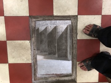 The secret armory in District 3 Image 13