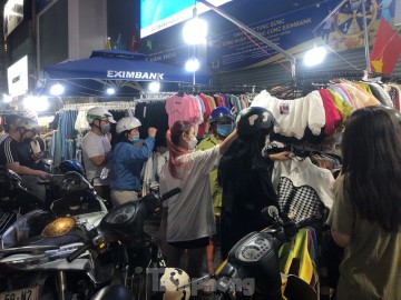 Nguyễn Trãi street - Ho Chi Minh city Image 1